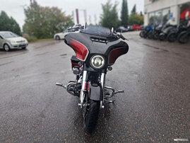 Moottoripyörä Harley-Davidson CVO 2023 26485511