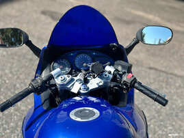 Moottoripyörä Suzuki GSX 1998 26493636