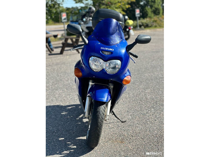 Moottoripyörä Suzuki GSX 1998 26493638