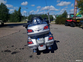 Moottoripyörä Honda GL 2008 26495035