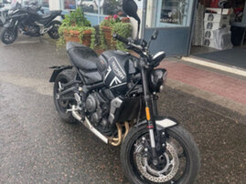 Moottoripyörä Triumph Trident 2023 26535336