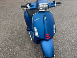 Skootteri Vespa Sprint 2023 26563840