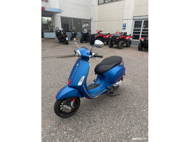 Skootteri Vespa Sprint 2023 26563856