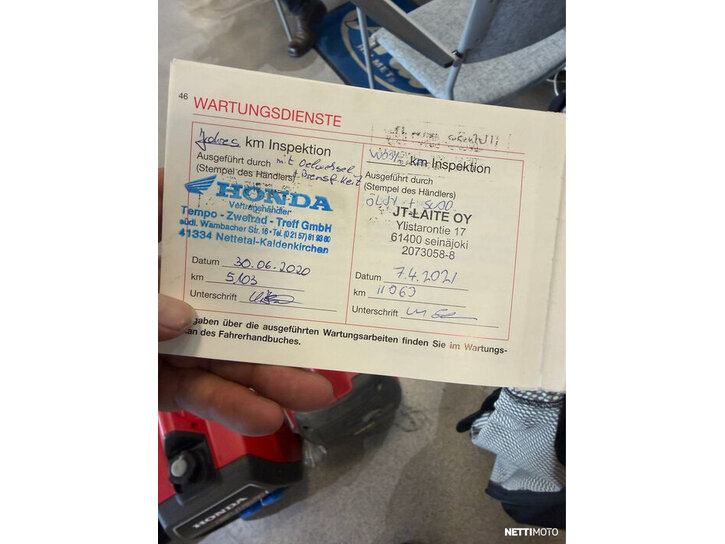 Moottoripyörä Honda GL 2025 26577585