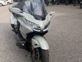 Moottoripyörä Honda GL 2026 26579340