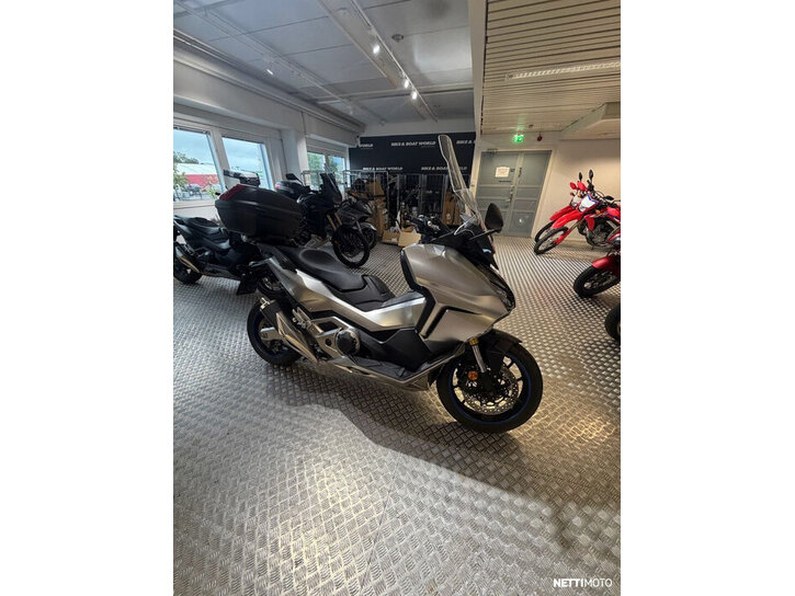 Skootteri Honda Forza 2025 26632634