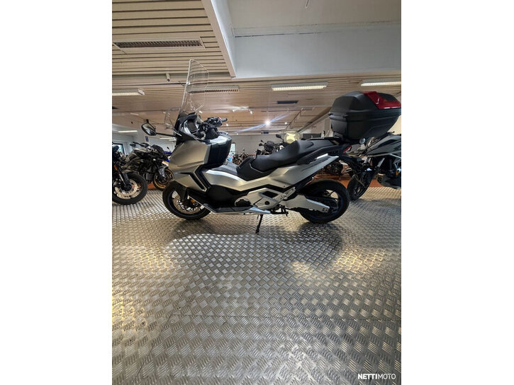 Skootteri Honda Forza 2025 26632641