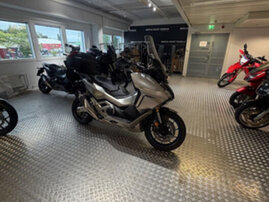 Skootteri Honda Forza 2025 26632644