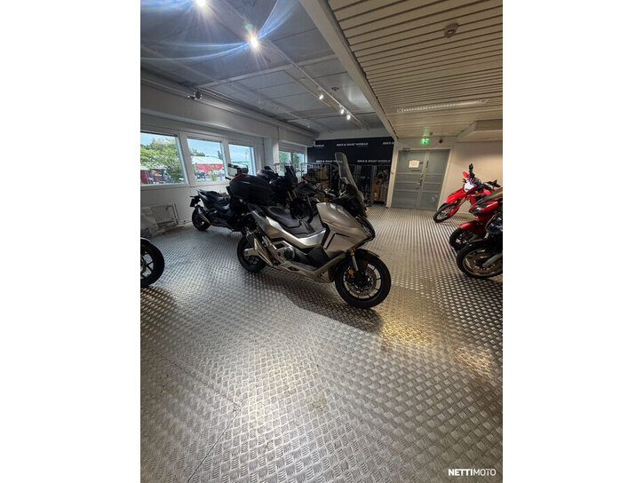 Skootteri Honda Forza 2025 26632644