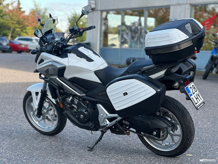 Moottoripyörä Honda NC 2018 26645824