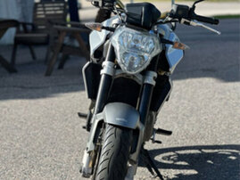 Moottoripyörä Aprilia Shiver 2009 26657372