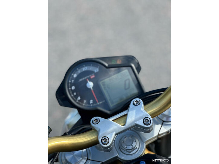 Moottoripyörä Aprilia Shiver 2009 26657377