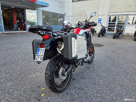 Moottoripyörä Honda CRF 2016 26668308
