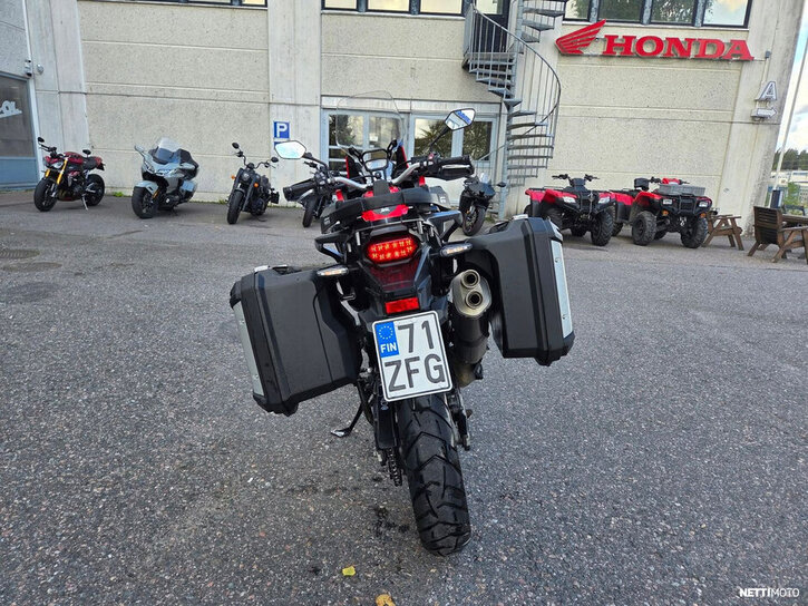 Moottoripyörä Honda CRF 2016 26668310
