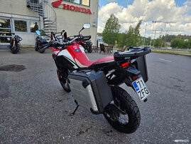 Moottoripyörä Honda CRF 2016 26668311