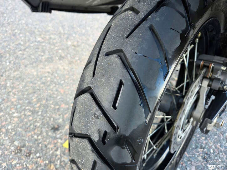 Moottoripyörä Honda CRF 2016 26668312