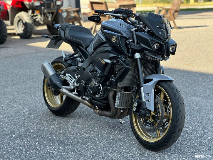 Moottoripyörä Yamaha MT-10 2016 26668872