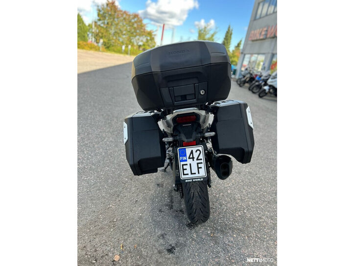 Moottoripyörä Honda NT 2022 26670706