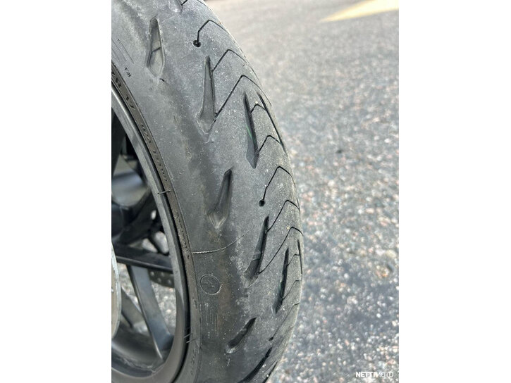Moottoripyörä Honda NT 2022 26670711