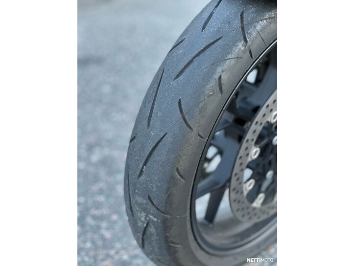 Moottoripyörä Honda CBR 2024 26671646