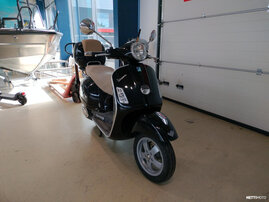 Skootteri Vespa GTS 2007 26716605