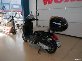 Skootteri Vespa GTS 2007 26716606