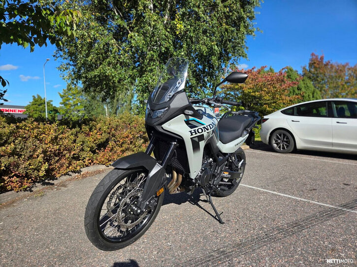 Moottoripyörä Honda XL 2026 26718613