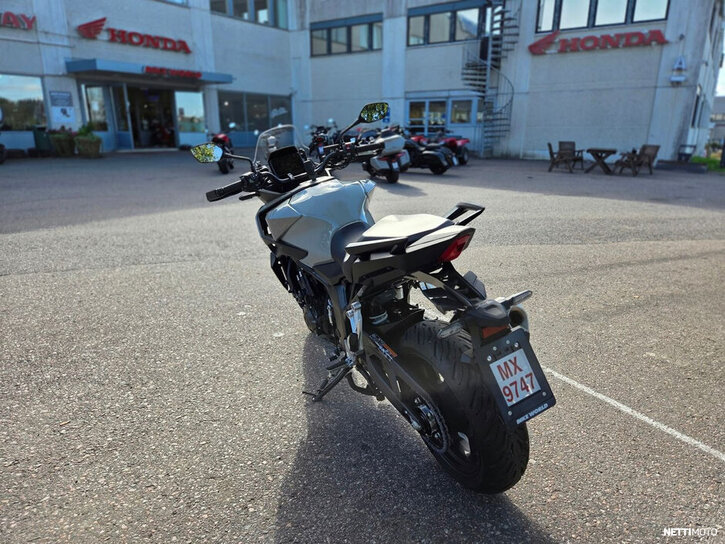 Moottoripyörä Honda CB 2026 26718662