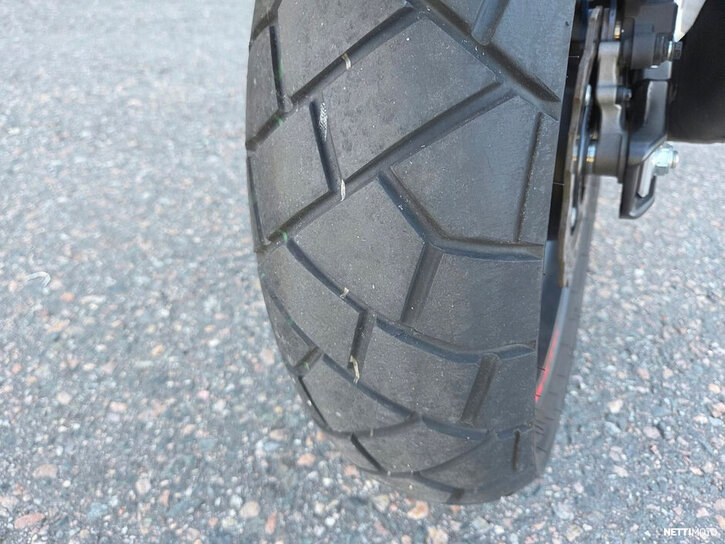 Moottoripyörä Honda NX 2025 26718838