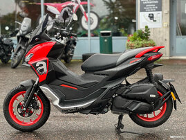 Skootteri Aprilia SR 2023 26728490