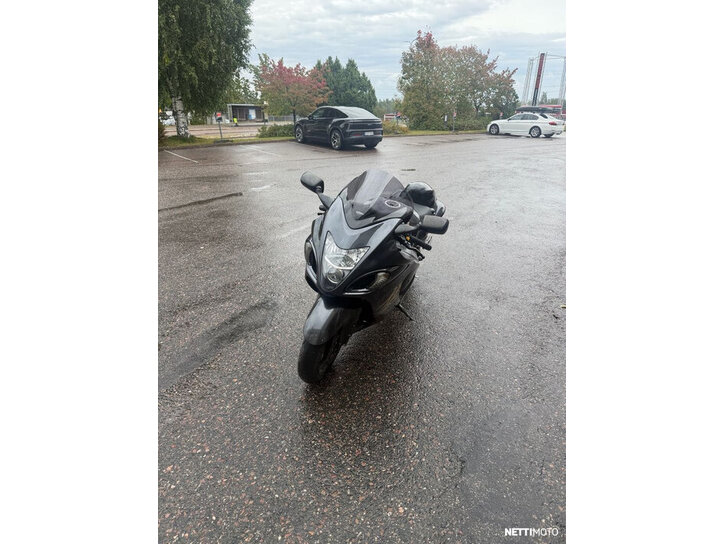 Moottoripyörä Suzuki GSX 2010 26730357