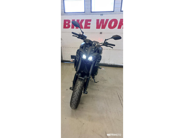 Moottoripyörä Yamaha MT-09 2018 26752609