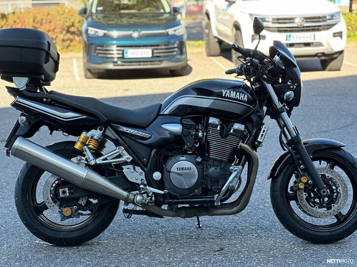 Moottoripyörä Yamaha XJR 2011 26800115