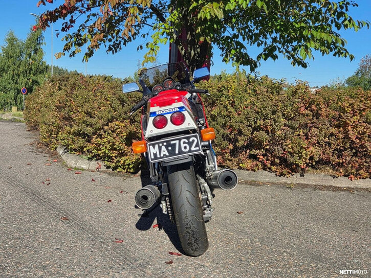 Moottoripyörä Honda VF 1984 26801624