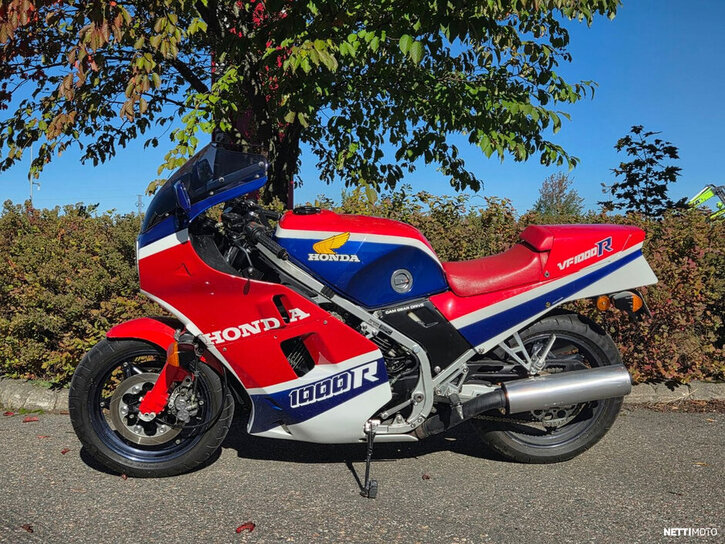 Moottoripyörä Honda VF 1984 26801625