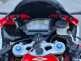 Moottoripyörä Honda CBR 2014 26812887