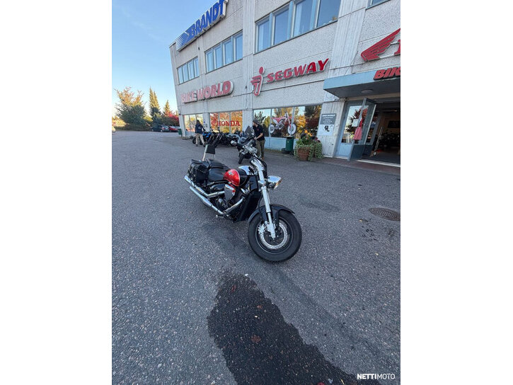 Moottoripyörä Suzuki VZ 2011 26813269