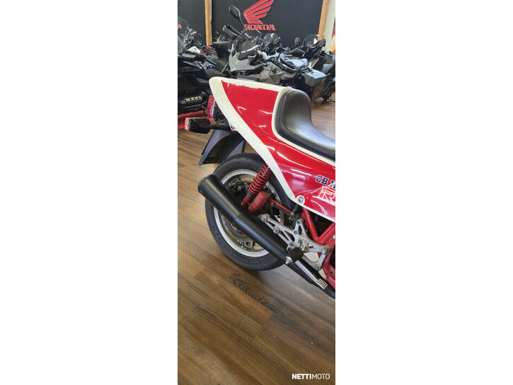 Moottoripyörä Honda CB 1981 26833329