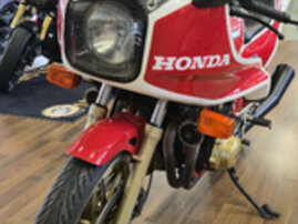 Moottoripyörä Honda CB 1981 26833336