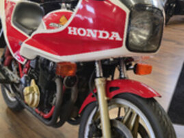 Moottoripyörä Honda CB 1981 26833337