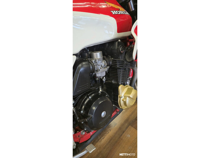 Moottoripyörä Honda CB 1981 26833348