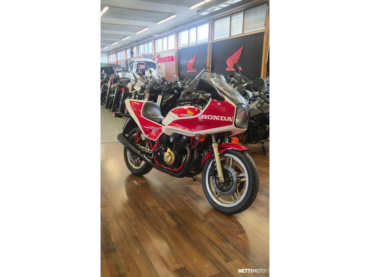 Moottoripyörä Honda CB 1981 26833349