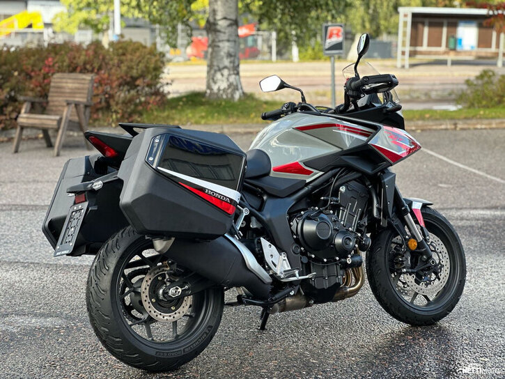 Moottoripyörä Honda CB 2026 26835306