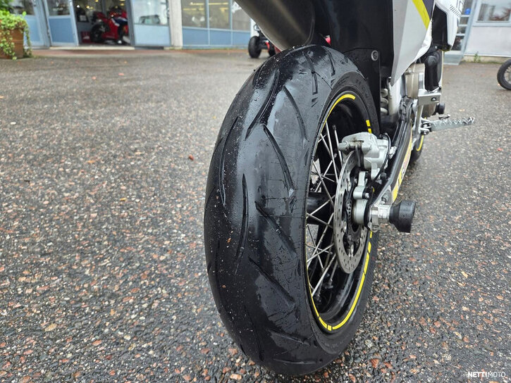 Moottoripyörä Husqvarna 701 2018 26845108
