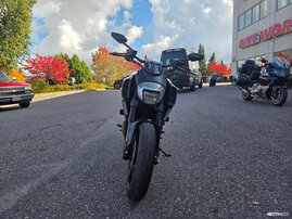 Moottoripyörä Ducati Diavel 2015 26888937