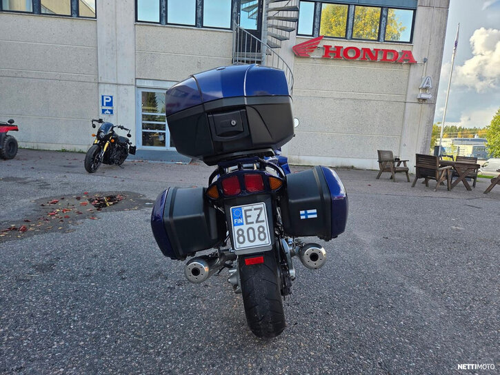 Moottoripyörä Yamaha FJR 2004 26889422