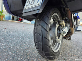 Moottoripyörä Honda XL 2004 26889886
