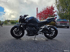 Moottoripyörä Yamaha FZ1-N 2011 26890907