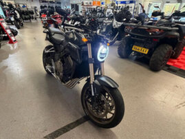Moottoripyörä Honda CB 2023 27020212