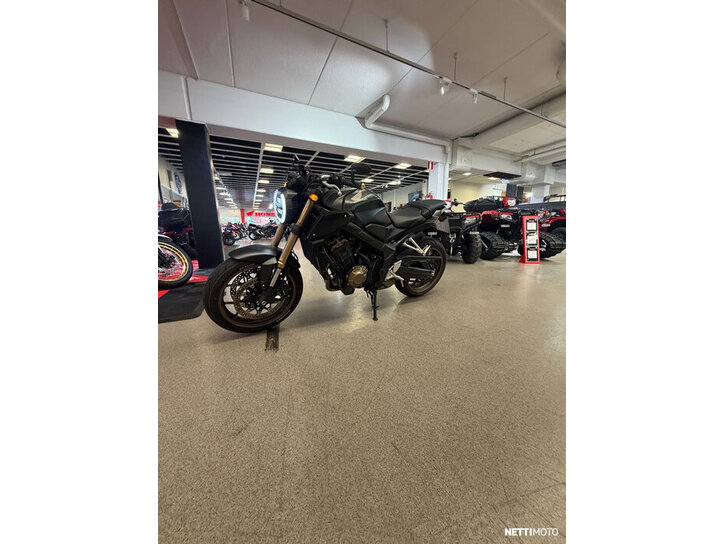 Moottoripyörä Honda CB 2023 27020213